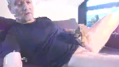 Snapshot of muskauer chatting on December 11, 7:10 am nobuddy online show from December 11, 7:10 am