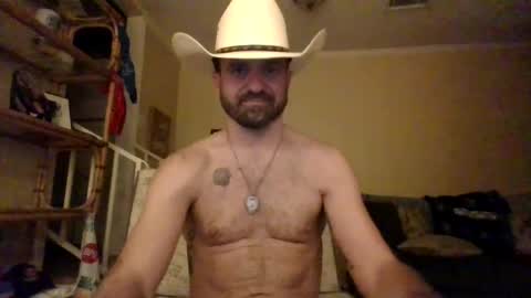 Snapshot of musks_wheels1b chatting on September 10, 1:15 am Cowboy online show from September 10, 1:15 am