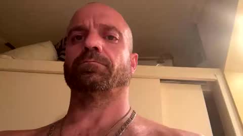 Snapshot of musks_wheels1b chatting on September 15, 5:31 am Cowboy online show from September 15, 5:31 am