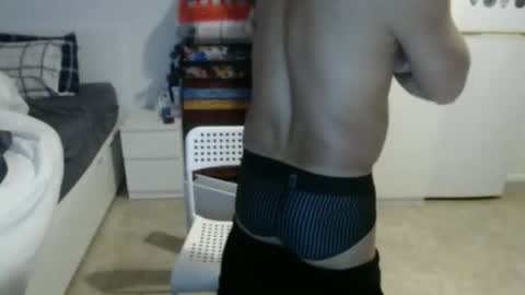 taurosboy online show from December 19, 10:39 pm