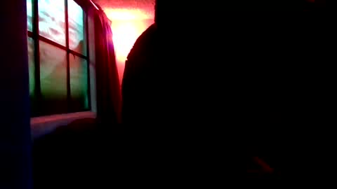 Snapshot of mxdnxss chatting on December 9, 4:12 am Maty online show from December 9, 4:12 am