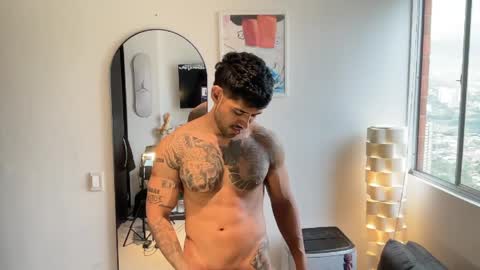 Myke esthetic online show from April 15, 9:26 pm