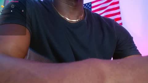 Mylo Wallace  online show from November 24, 7:26 pm