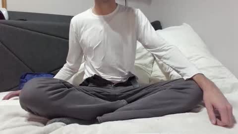 Felt like showing off online show from November 21, 11:59 pm