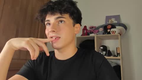 Evan Brown online show from October 12, 9:09 pm