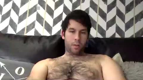 Snapshot of nachosev chatting on February 12, 4:44 pm jesussevilla online show from February 12, 4:44 pm