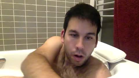 Snapshot of nachosev chatting on December 3, 7:33 pm jesussevilla online show from December 3, 7:33 pm