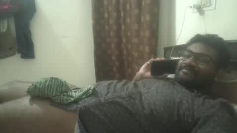 NAIRANANDU28 online show from April 10, 7:48 am