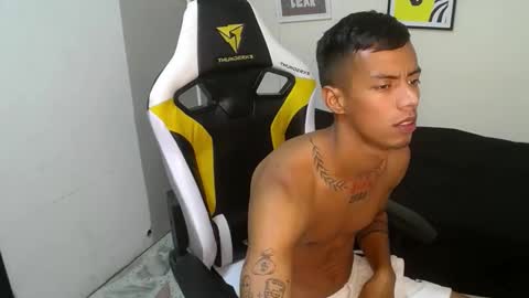 nando_col online show from October 13, 4:02 pm