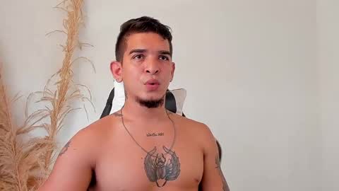 Snapshot of natan_77 chatting on October 18, 2:33 pm natan_77 online show from October 18, 2:33 pm
