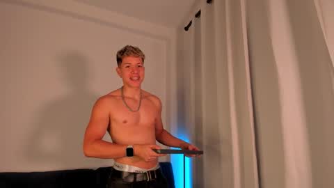 Nathan online show from October 16, 9:01 pm