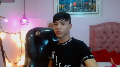 nathanclay online show from September 25, 4:44 am