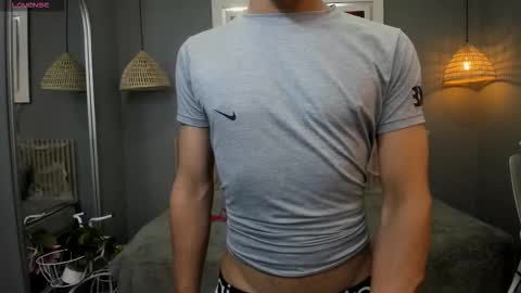 nathanclay online show from October 11, 5:11 am