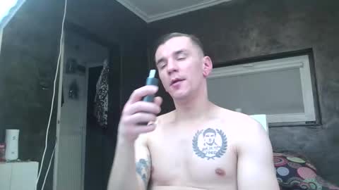 nathann92 online show from November 28, 10:55 pm