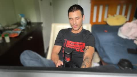 native_boy2 online show from February 28, 1:37 am