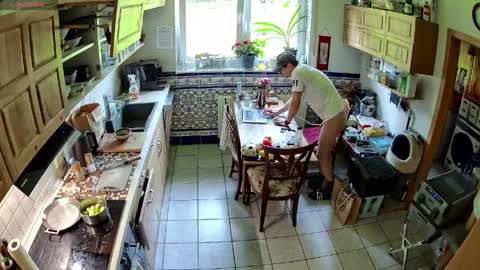 Nature online show from April 11, 11:03 am