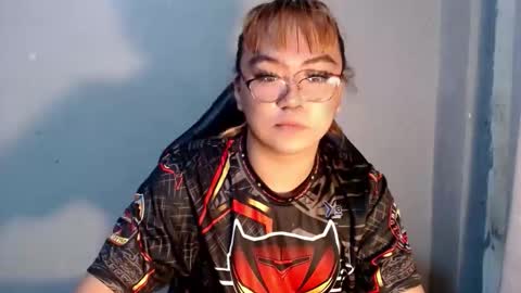 naughty_ursula21xxx online show from October 6, 10:53 am