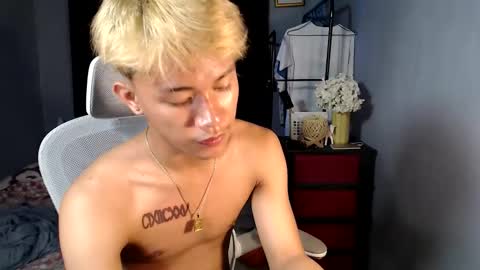 Loy online show from December 15, 5:32 pm