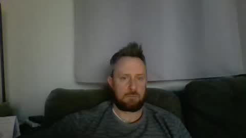 Snapshot of nawtydom1977 chatting on February 5, 2:40 am nawtydom1977 online show from February 5, 2:40 am