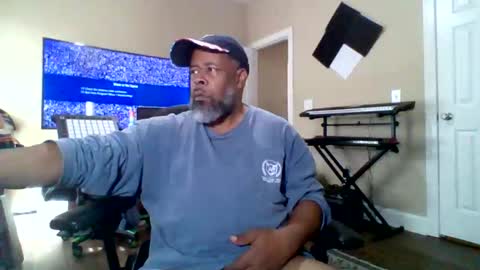 Terry online show from November 18, 6:11 pm