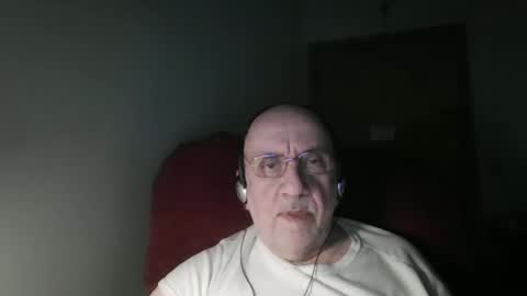 Tom online show from May 1, 12:04 am