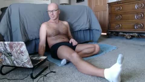 Snapshot of neighborguy4u chatting on December 21, 5:40 pm NEIGHBORGUY4U online show from December 21, 5:40 pm