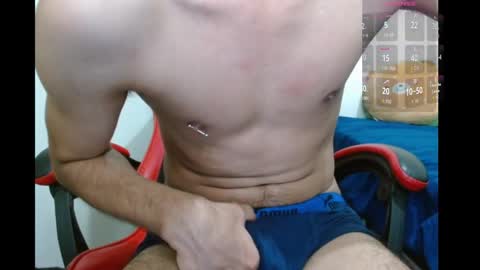 Snapshot of neithanzyn chatting on October 3, 8:36 pm Neithanzyn online show from October 3, 8:36 pm