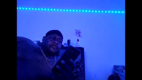 Neopolitan1 online show from April 5, 10:45 am