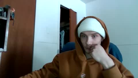 nephew_p online show from February 22, 9:38 pm