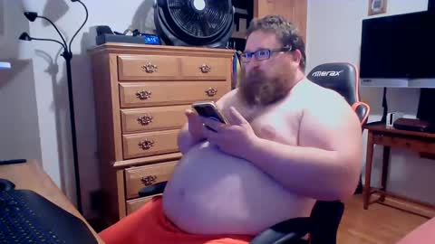 Snapshot of nerdychub4fun chatting on December 13, 1:15 am nerdychub4fun online show from December 13, 1:15 am