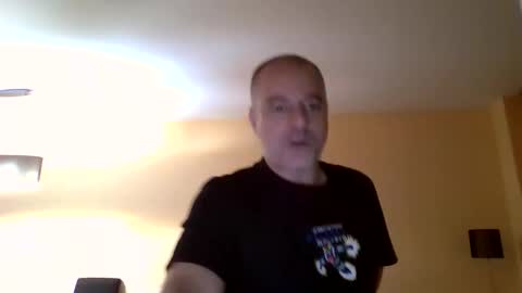 Snapshot of neuronas33 chatting on September 24, 8:51 pm Volsonov online show from September 24, 8:51 pm