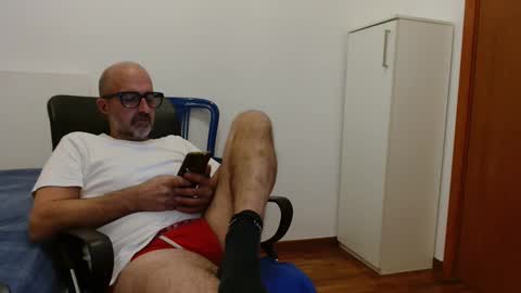 simi online show from October 8, 7:07 pm