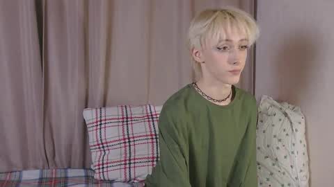 NextVibe1 online show from February 3, 6:46 pm