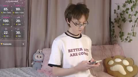 NextVibe1 online show from April 15, 5:24 pm