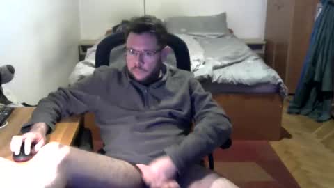 nezoss online show from February 16, 4:38 pm