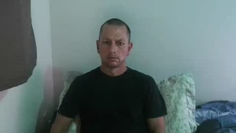 Snapshot of nicebutnaughty25 chatting on October 10, 4:39 am niceguy online show from October 10, 4:39 am