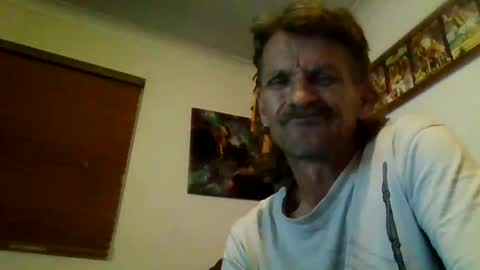 Sexiishaine online show from December 28, 8:15 pm