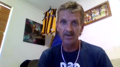 Sexiishaine online show from February 14, 6:19 am