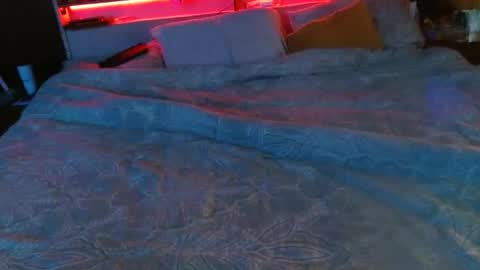 nichythixxx online show from April 16, 12:05 pm