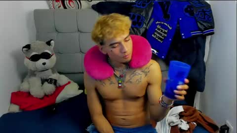 nick_acosta online show from May 8, 2:56 am