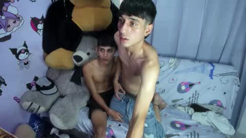 Nick online show from February 3, 8:47 pm