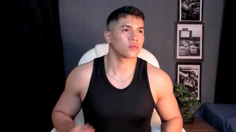 Snapshot of nick_fenix chatting on September 14, 3:19 am nick fenix online show from September 14, 3:19 am