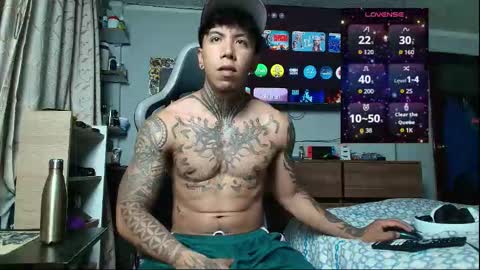 Nickhot0609 online show from January 12, 4:05 am