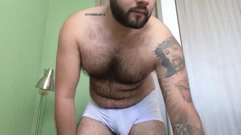 Nicolas              online show from October 17, 9:52 pm