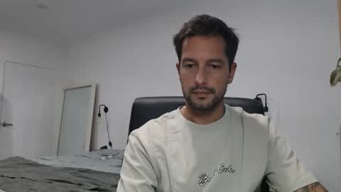 Nick maxx online show from May 27, 12:29 am