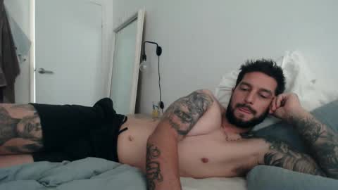 Snapshot of nickmaxx541 chatting on October 2, 1:53 am Nick maxx online show from October 2, 1:53 am