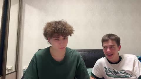 Snapshot of nickoxide chatting on October 5, 5:17 pm nickoxide online show from October 5, 5:17 pm