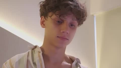 Nicky Neal online show from October 16, 12:29 am