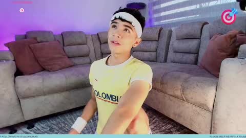 Snapshot of nico_cruz chatting on September 17, 10:22 pm nico online show from September 17, 10:22 pm