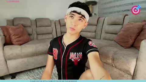 Snapshot of nico_cruz chatting on October 9, 10:25 pm nico online show from October 9, 10:25 pm